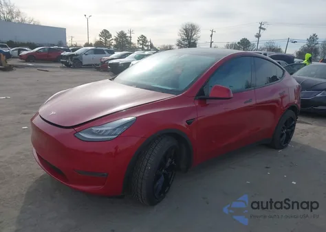 2020 Tesla Model Y Long Range Dual Motor All-Wheel Drive/Performance Dual Motor All-Wheel Drive from USA, damaged, VIN 5YJYGDEF8LF019145
